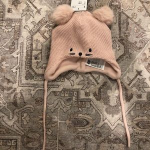 H&M beanie size 2-6 0-6 NWT